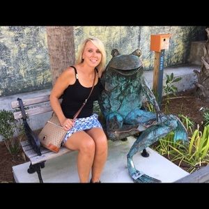 Meet your Posher, Amy